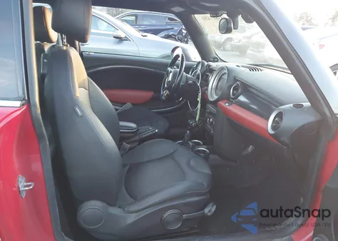 2011 Mini Cooper S z USA, uszkodzony, nr VIN WMWSV3C58BTY15760